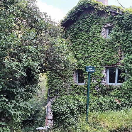 Deux Pieces De Caractere Au Coeur Des Gorges Apartment Engins Luaran gambar