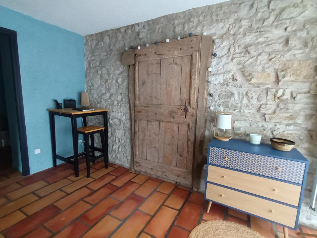 Deux Pieces De Caractere Au Coeur Des Gorges Apartment Engins Luaran gambar
